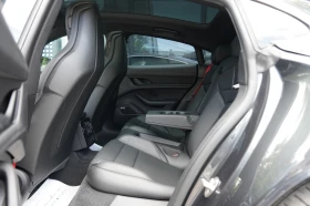 Porsche Taycan 4S Performance 79.2 kW Sport Chrono Package, снимка 11