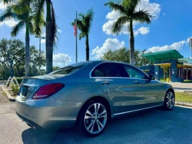 Mercedes-Benz C 300 Sedan w/Luxury - [5] 