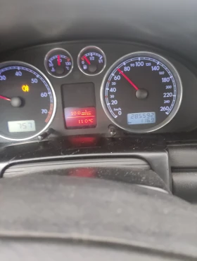 VW Passat Седан, снимка 7