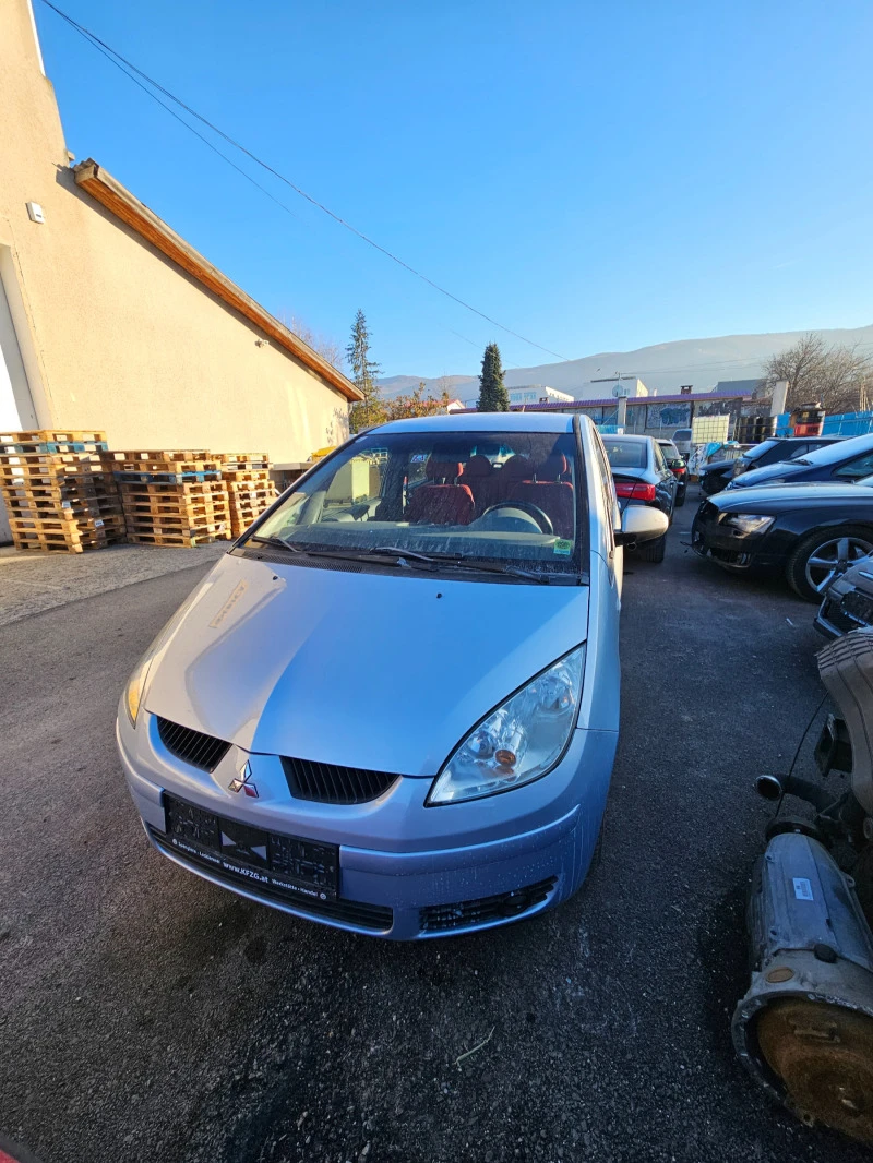 Mitsubishi Colt 1.5i нов внос , снимка 2 - Автомобили и джипове - 47400933