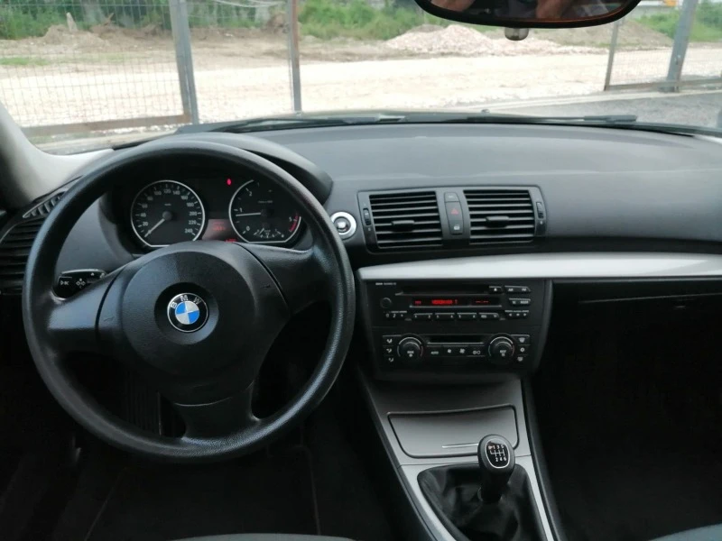 BMW 120 120D 6ск, снимка 10 - Автомобили и джипове - 46096783