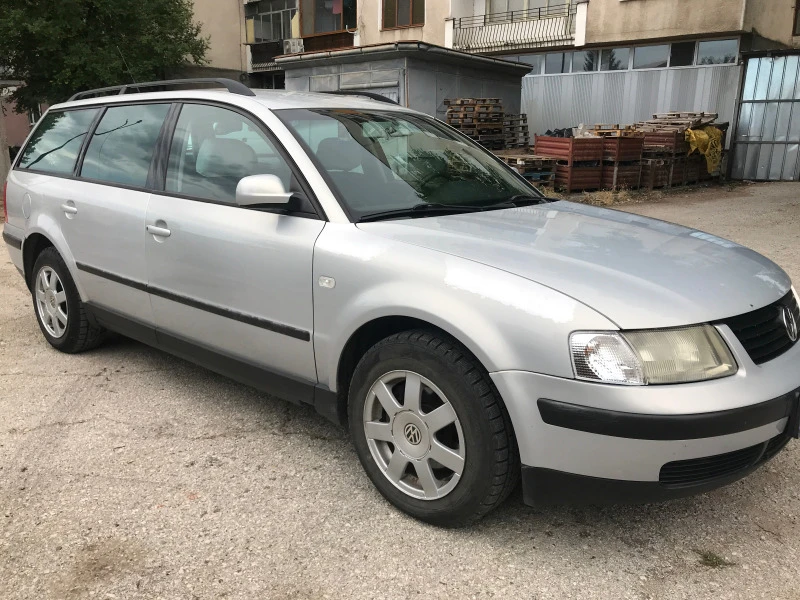 VW Passat 1.9TDI, снимка 3 - Автомобили и джипове - 47316469