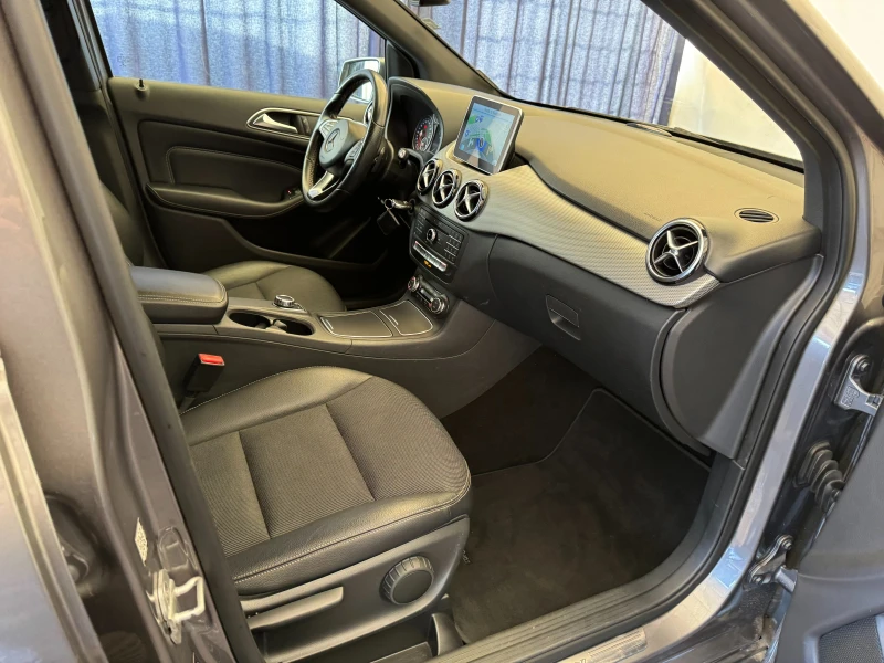 Mercedes-Benz B 220 CDI* 177Ккс, снимка 12 - Автомобили и джипове - 47640815