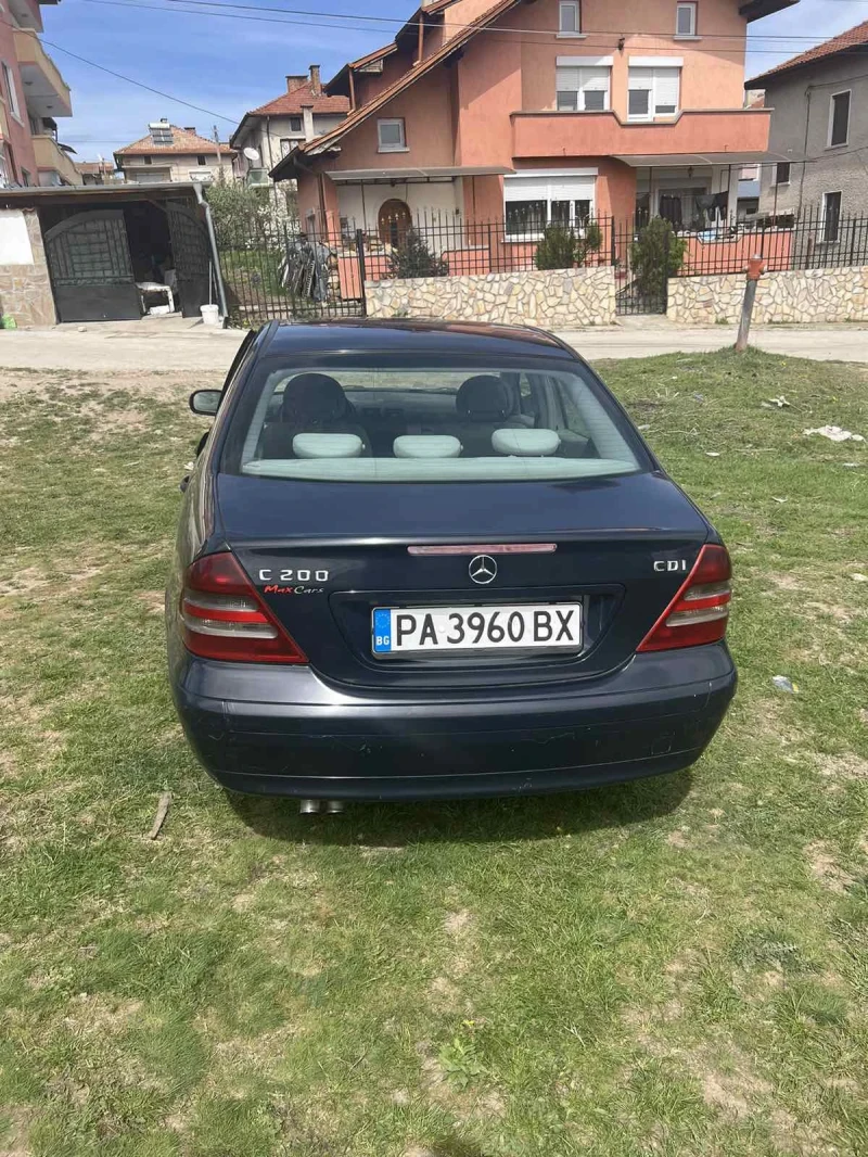 Mercedes-Benz C 200, снимка 7 - Автомобили и джипове - 48350464