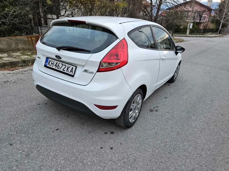 Ford Fiesta 1.4TDCI, снимка 5 - Автомобили и джипове - 48673296