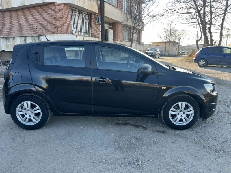 Chevrolet Aveo 1.2 86 cv EU 5b, снимка 2 - Автомобили и джипове - 49556880