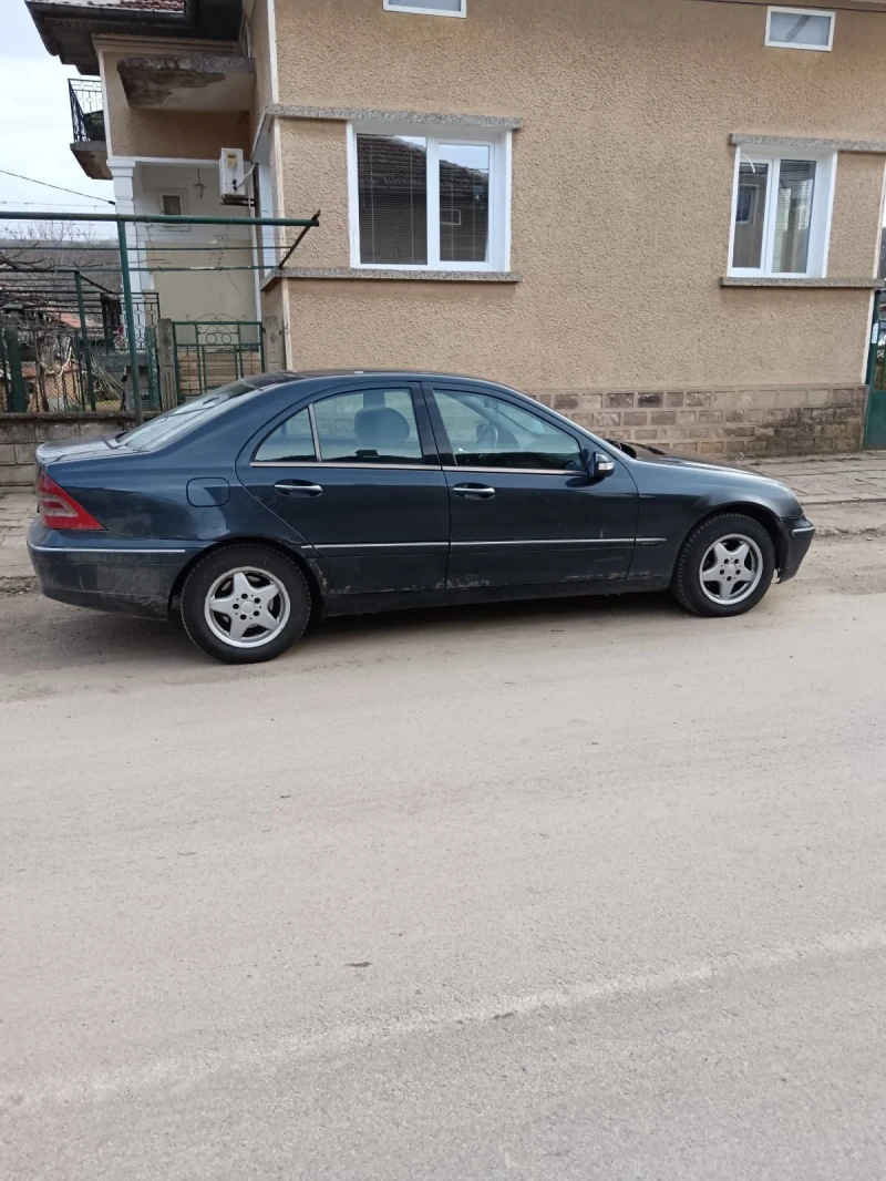 Mercedes-Benz C 200 200 cdi, снимка 6 - Автомобили и джипове - 49517017