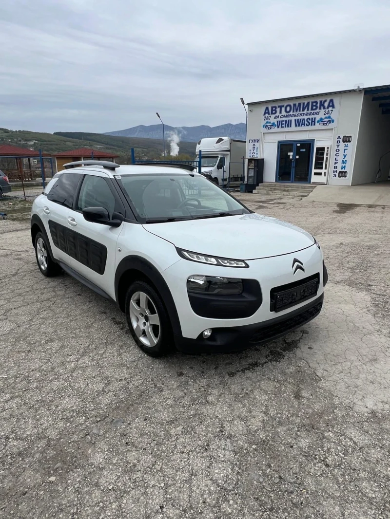 Citroen C4 Cactus 1.2i автоматик , снимка 3 - Автомобили и джипове - 50663661