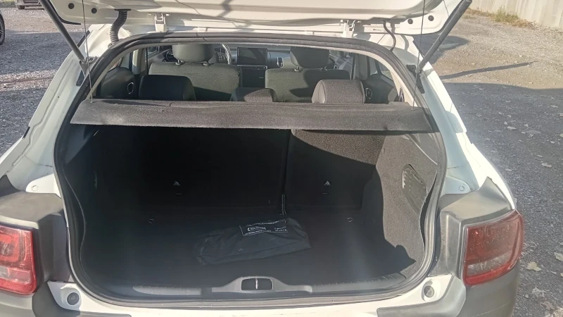 Citroen C4 Cactus 1.2I, снимка 6 - Автомобили и джипове - 51616953