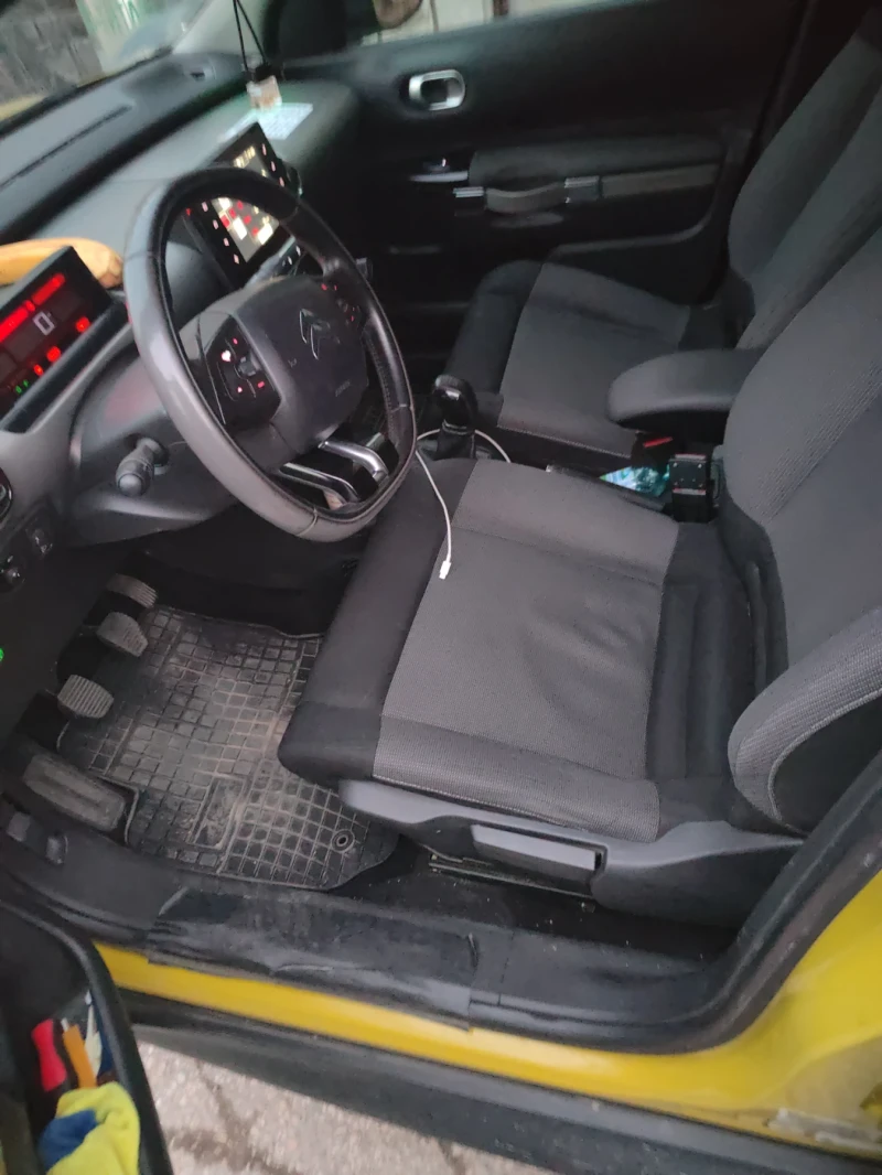 Citroen C4 Кактус , снимка 4 - Автомобили и джипове - 52867384