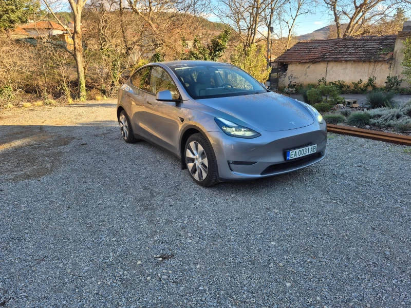 Tesla Model Y Long Range 4x4
