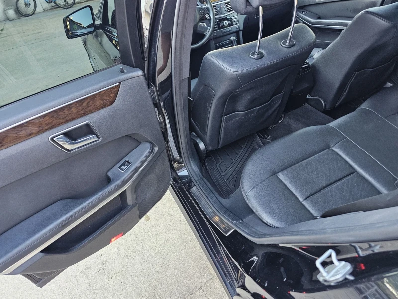 Mercedes-Benz E 250, снимка 8 - Автомобили и джипове - 53019228