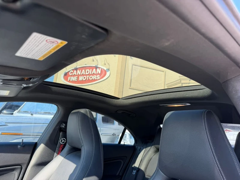 Mercedes-Benz CLA 250 4MATIC * АвтоКредит* (ЦЕНА ДО БГ), снимка 14 - Автомобили и джипове - 53419076