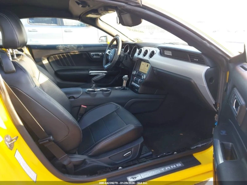 Ford Mustang 2.3l Ecoboost Premium, снимка 5 - Автомобили и джипове - 53600494