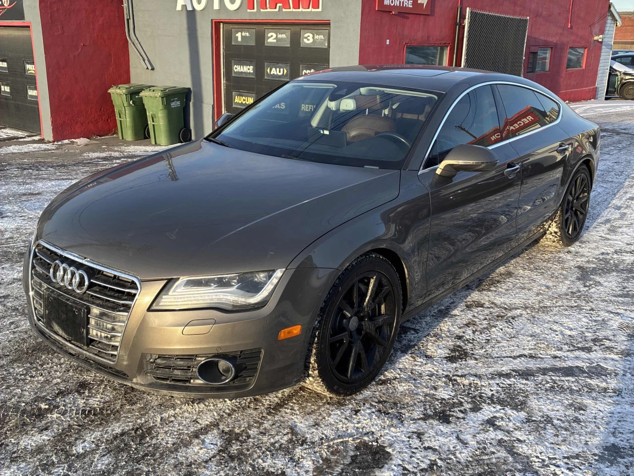 Audi A7 * АВТО КРЕДИТ* ЦЕНА ДО БГ * СЕРВИЗНА ИСТОРИЯ * , снимка 1