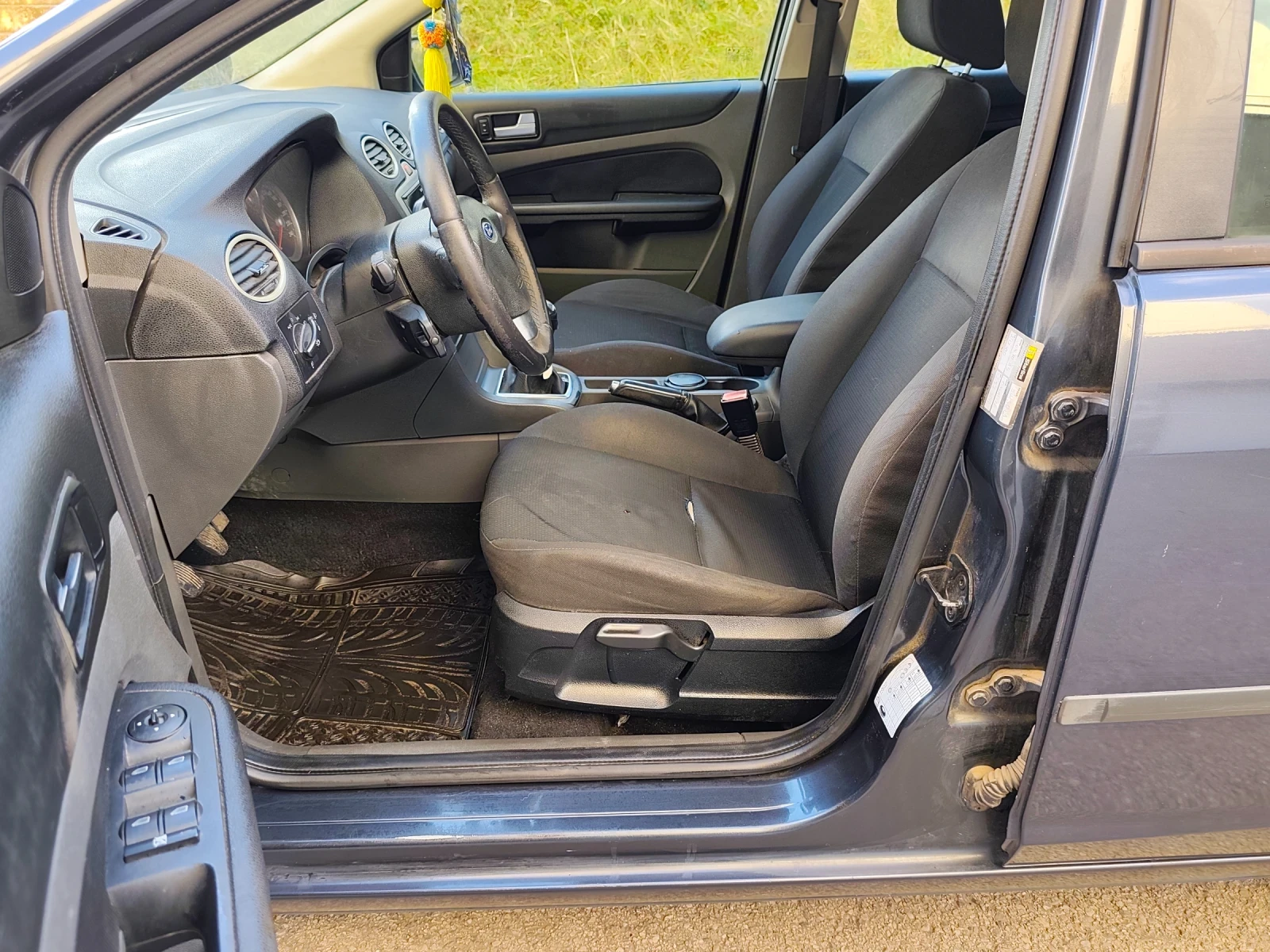 Ford Focus 1.6 TDCI  * A/C*  !T��!  | Mobile.bg � ����������� 10