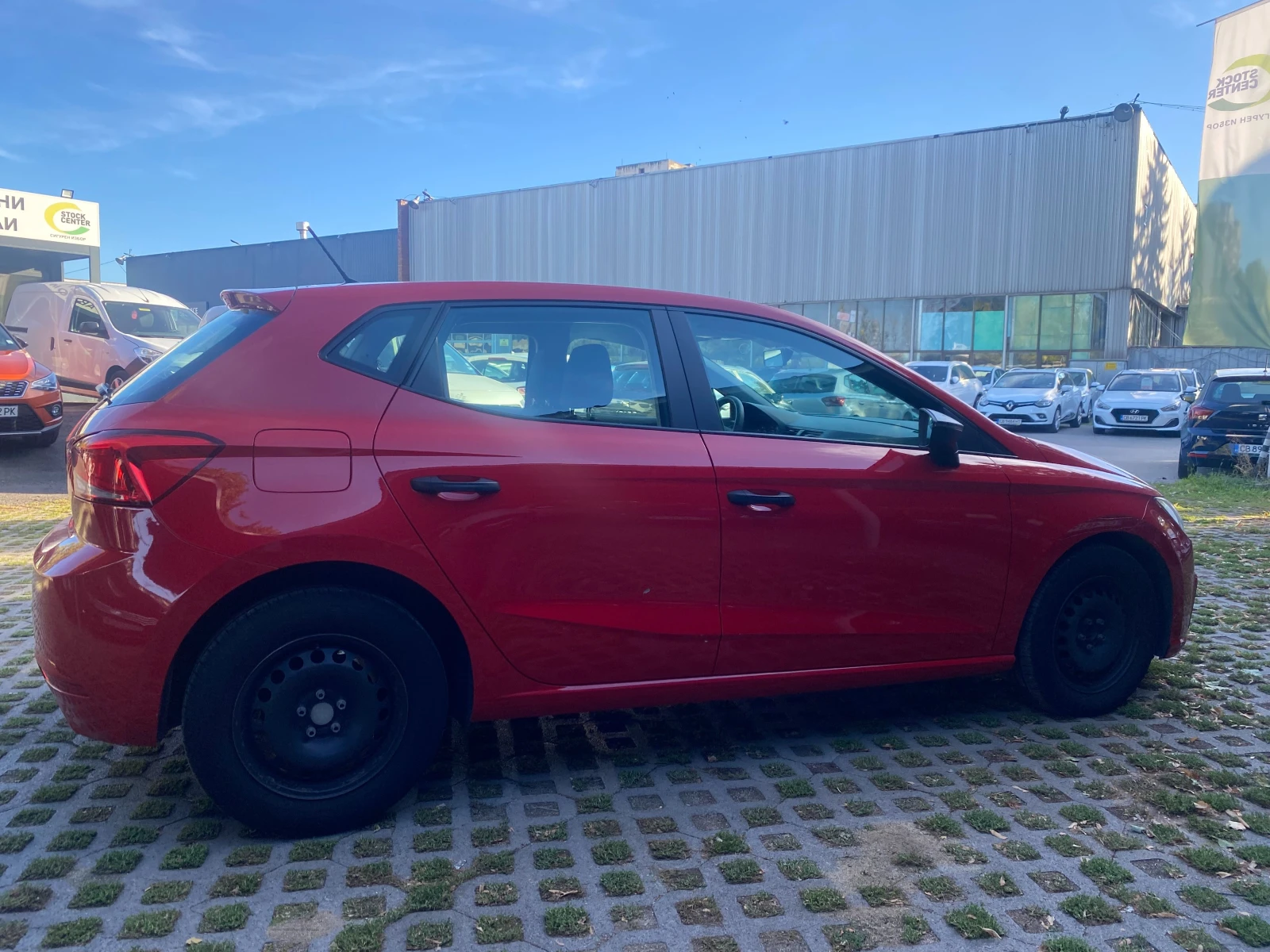 Seat Ibiza 1.6TDI Reference - изображение 4