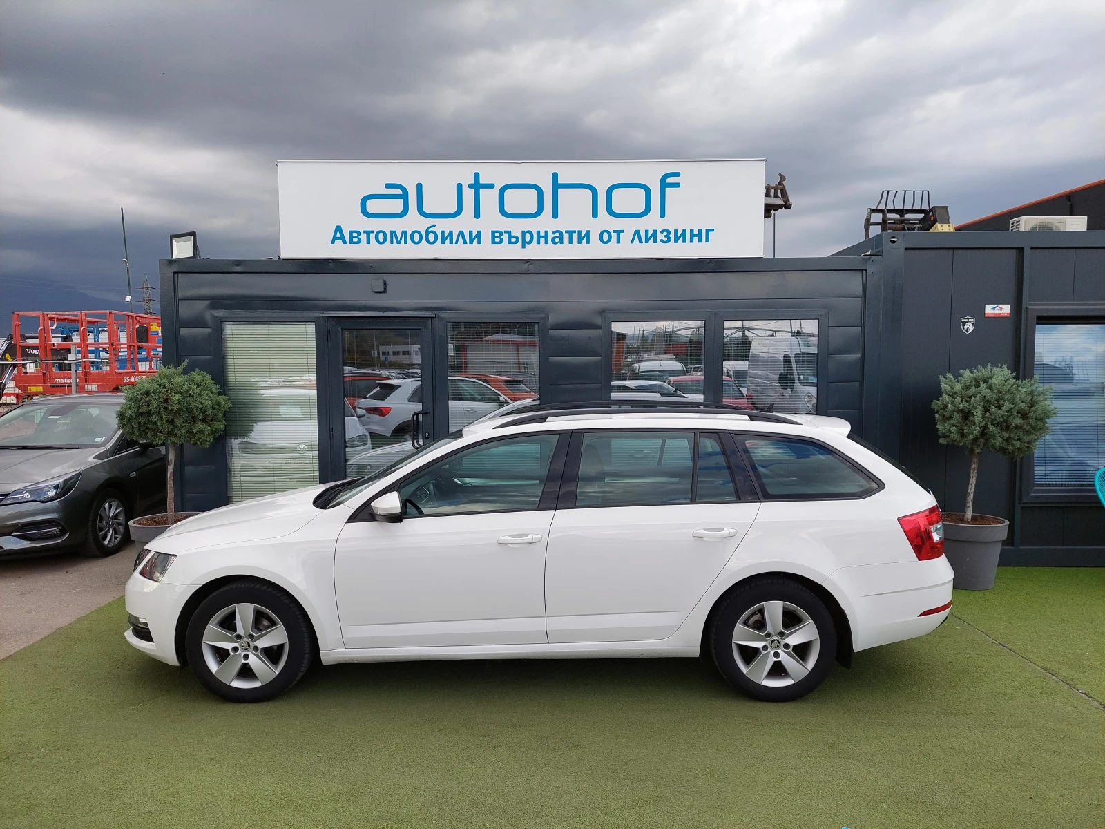 Skoda Octavia 1.6 TDI/116k.c./5MT - изображение 2