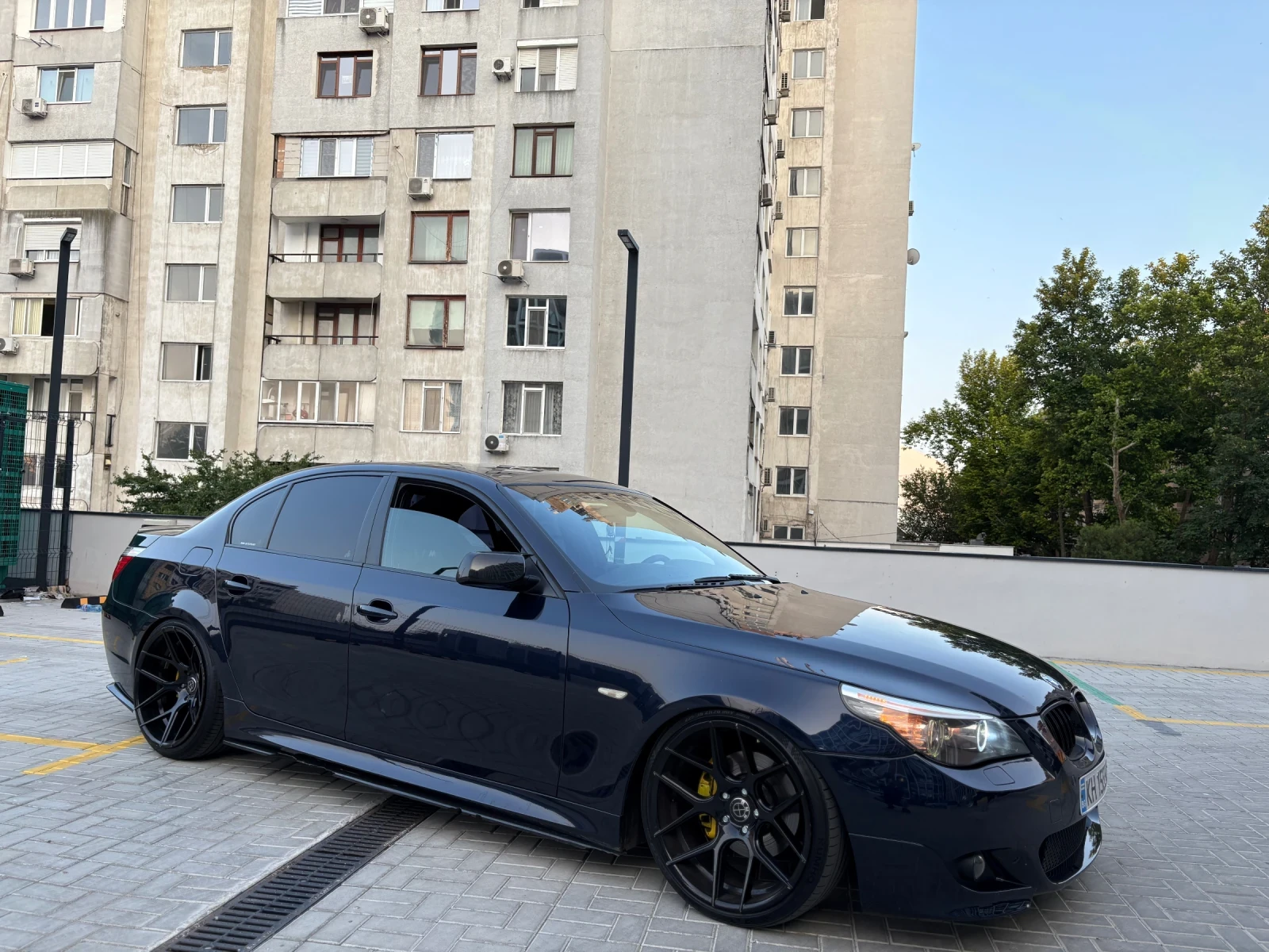 BMW 530 E60 3.0d - изображение 2