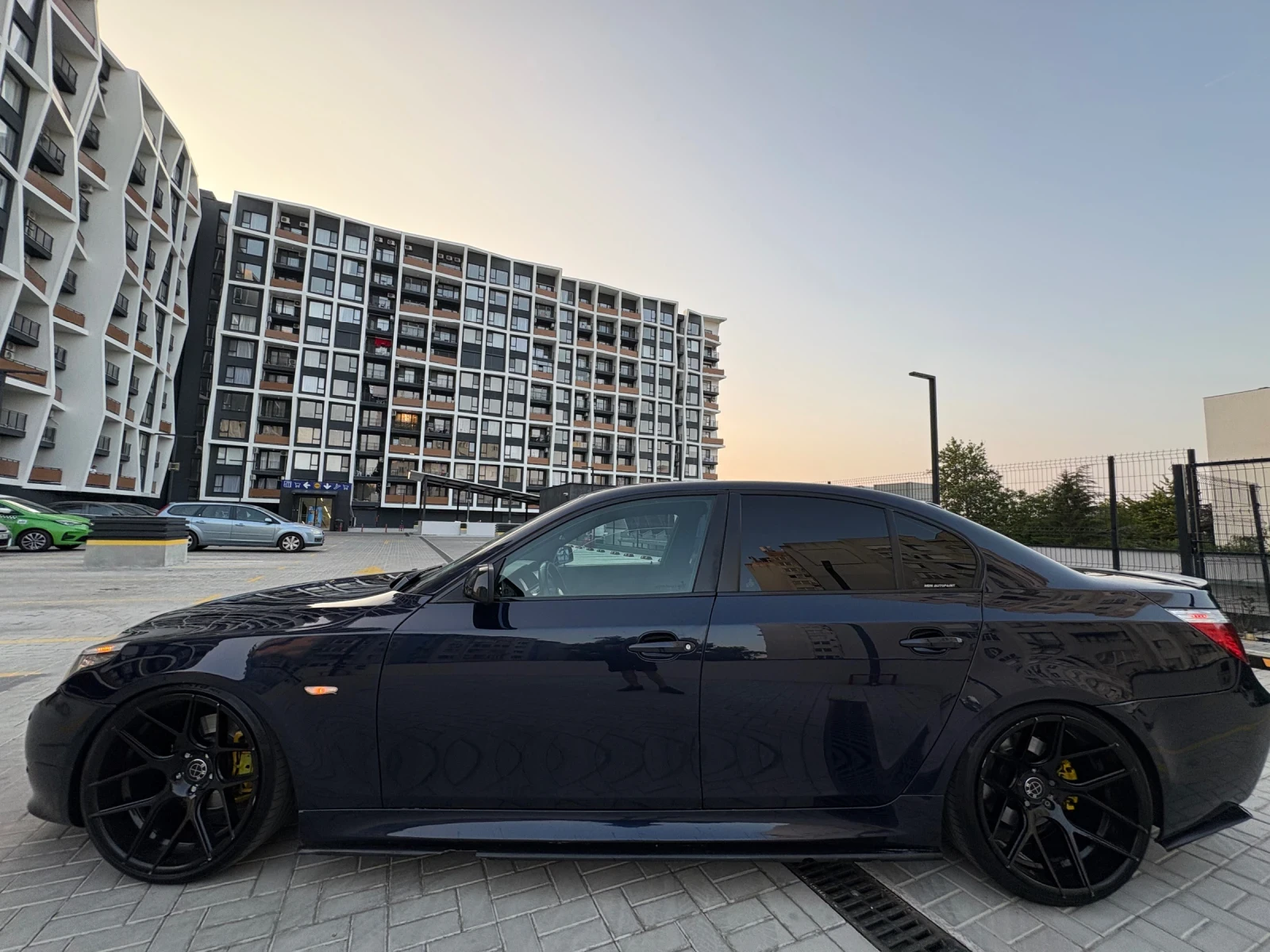 BMW 530 E60 3.0d - изображение 4