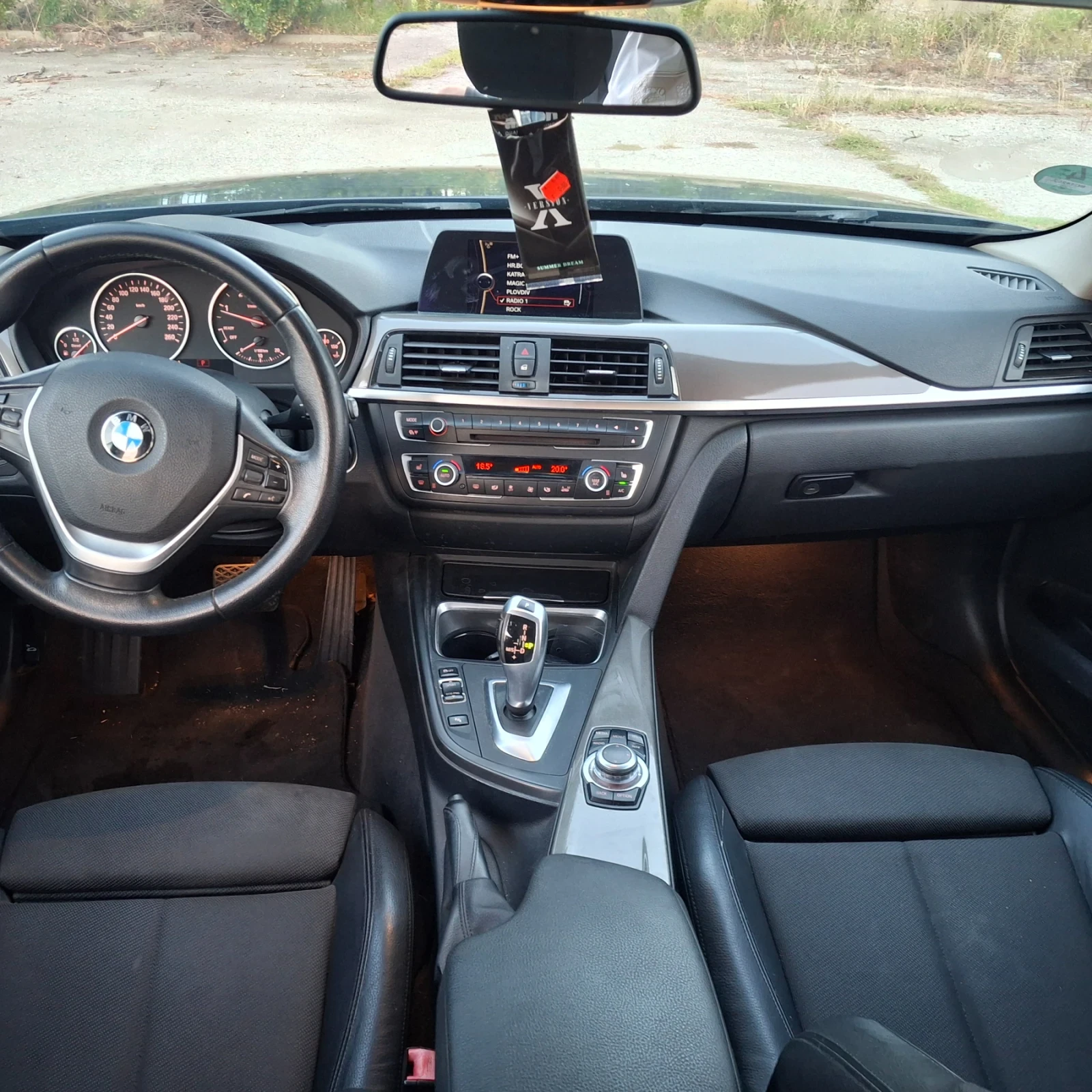 BMW 320 320d - изображение 6
