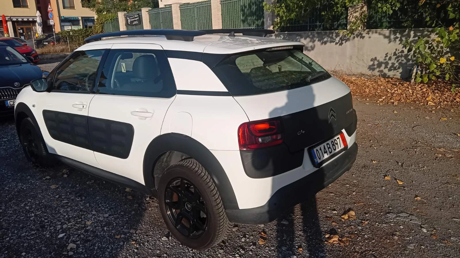 Citroen C4 Cactus 1.2I - изображение 6