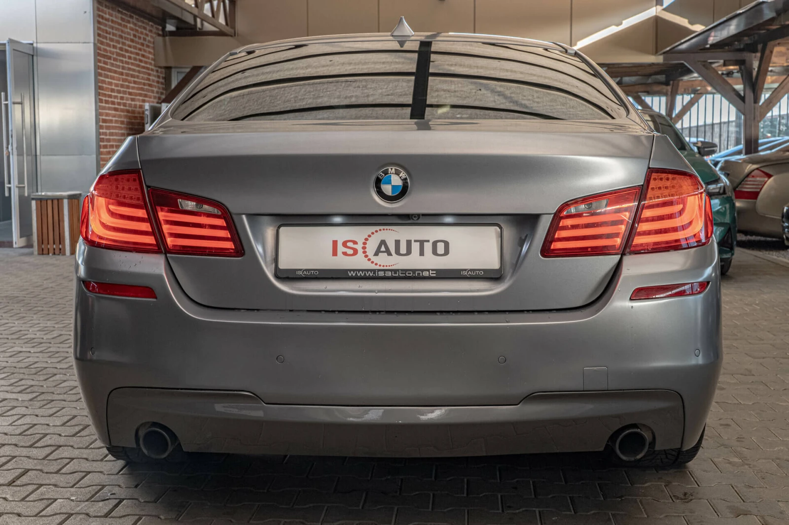 BMW 535 xDrive/Обдухване/Вакум/HuD/M-Performance/BiXenon - изображение 4