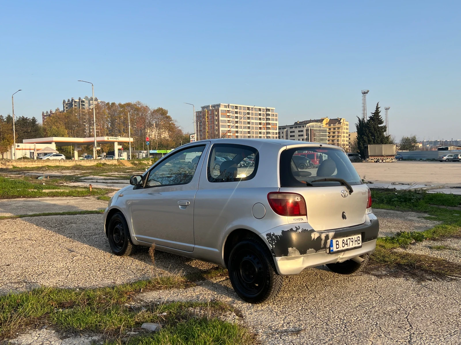 Toyota Yaris VVT-I 1.0 68ps - изображение 3