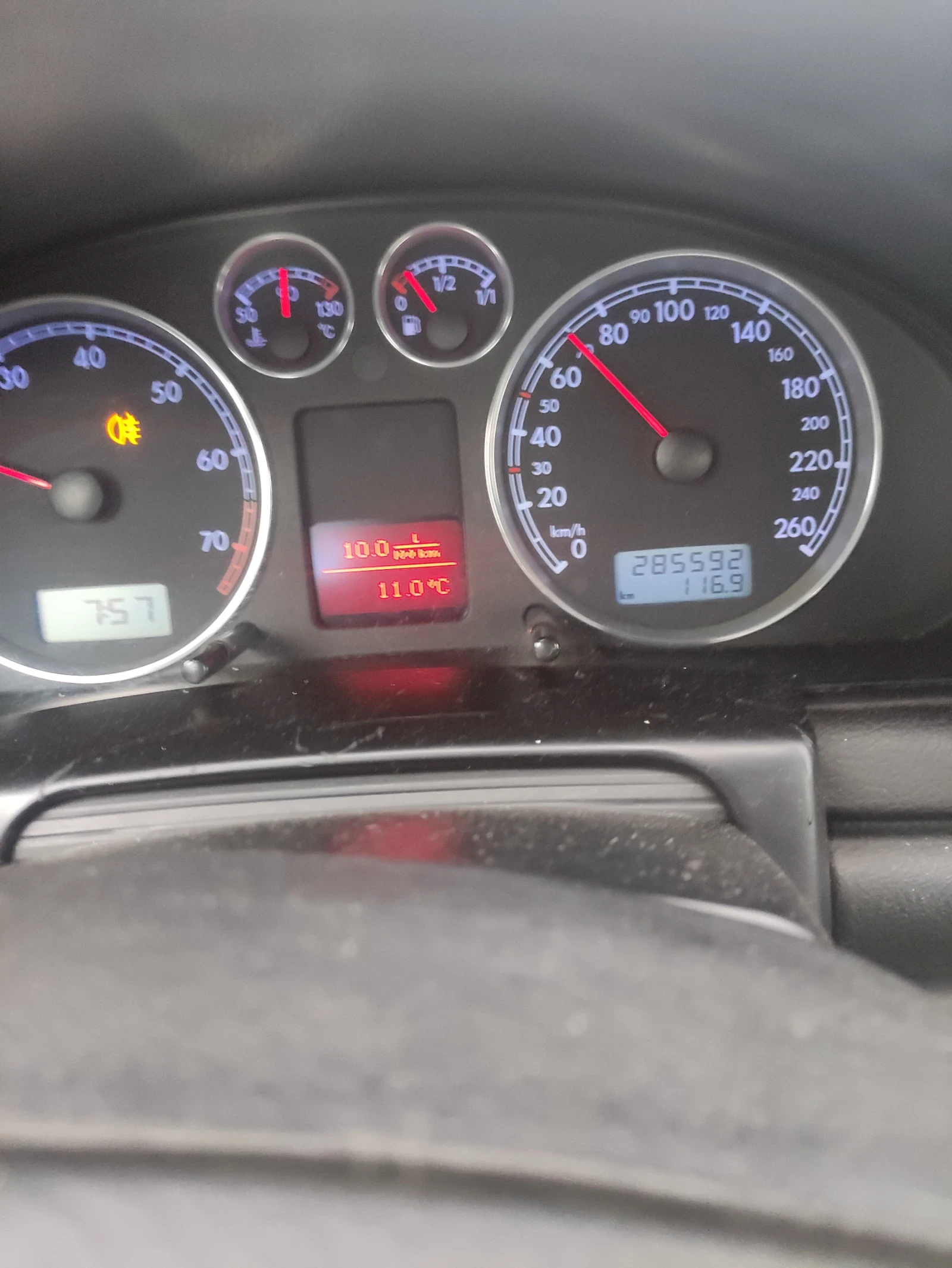 VW Passat Седан - изображение 7