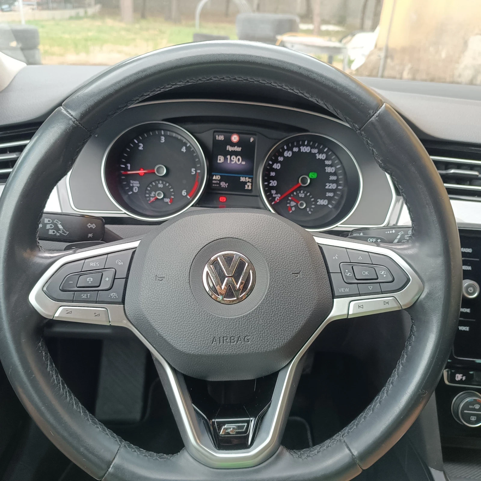 VW Passat R-Line 2.0 190ks. | Mobile.bg � ����������� 14