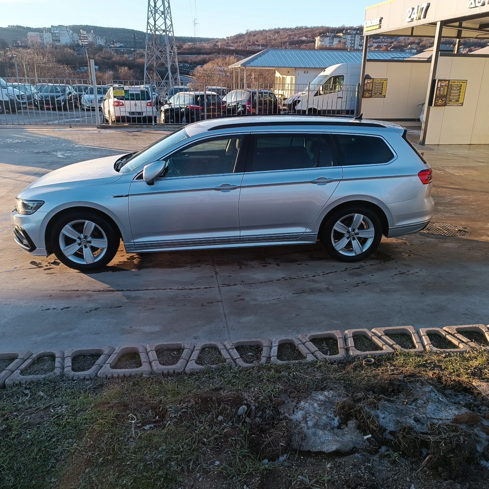 VW Passat R-Line 2.0 190ks. | Mobile.bg � ����������� 4