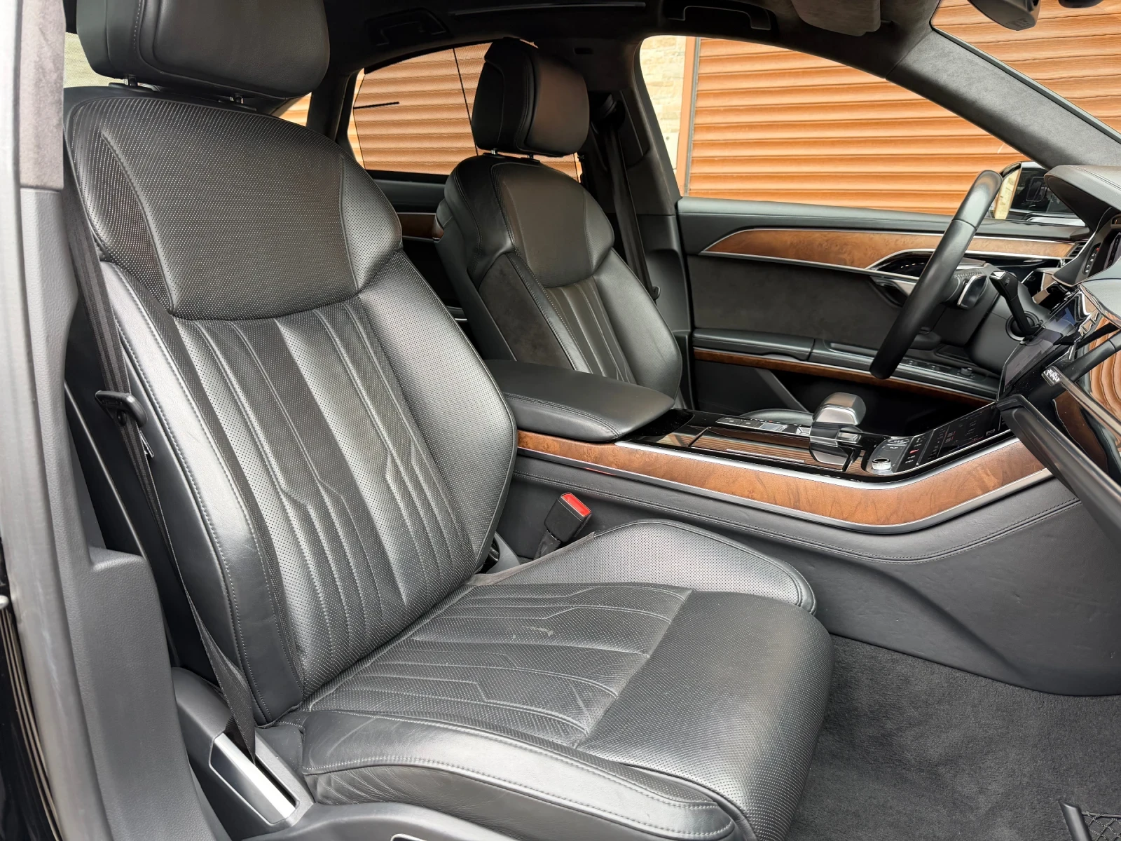 Audi A8 50TDI MATRIX - изображение 3