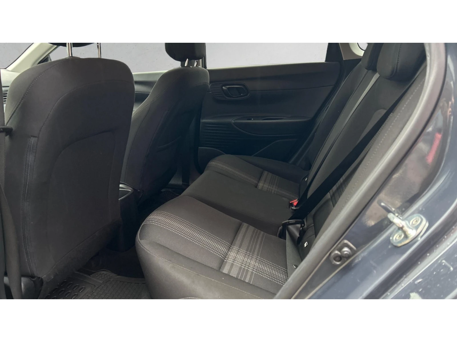Hyundai I20 1. 0T-GDI 7DCT , ������� ������ �� 182   | Mobile.bg � ����������� 12