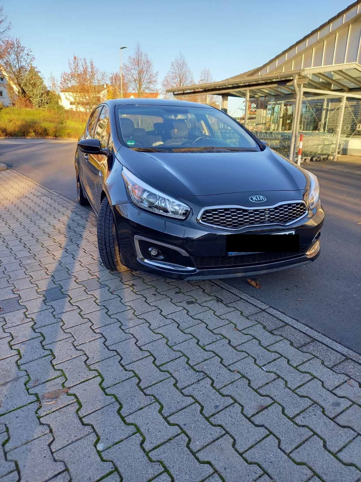 Kia Ceed 1.6 CRDI Platinum, снимка 2 - Автомобили и джипове - 54206777