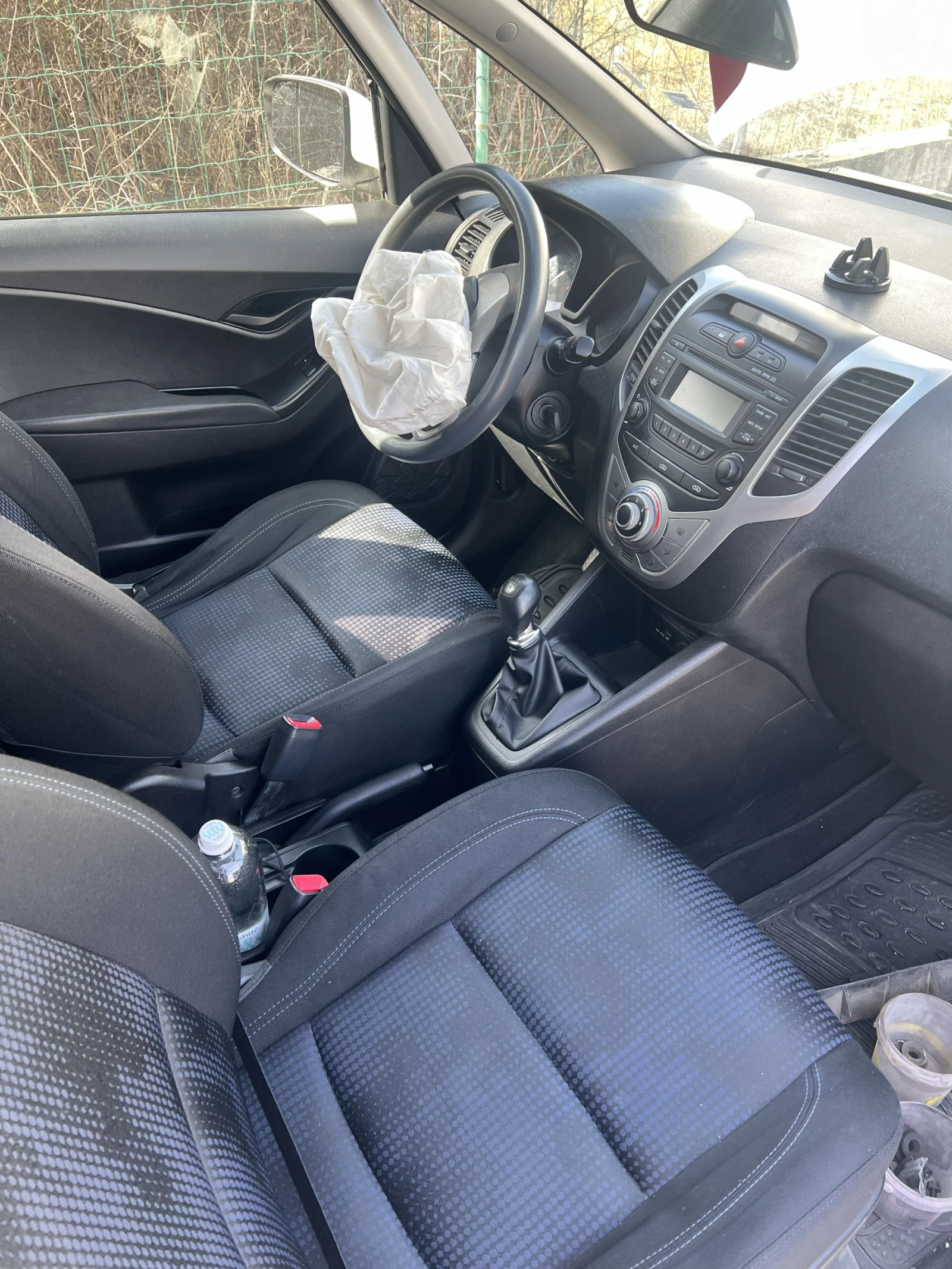 Hyundai Ix20, снимка 6 - Автомобили и джипове - 54322422