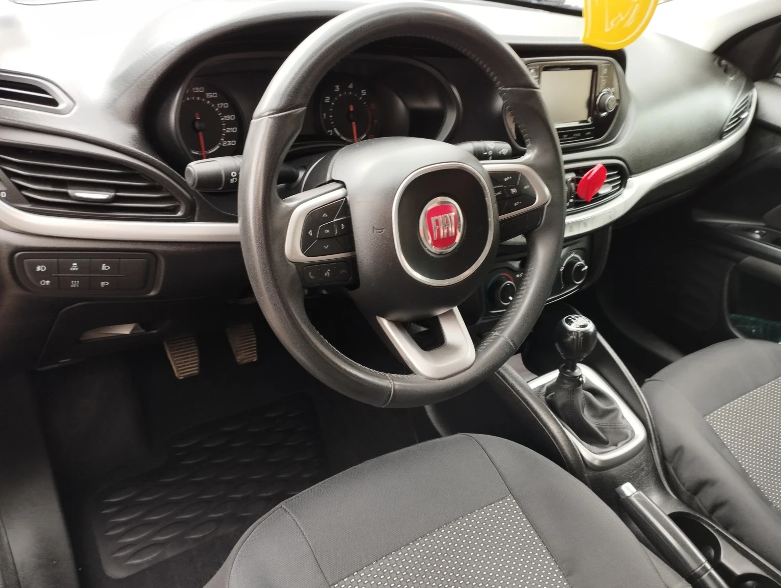 Fiat Tipo, снимка 9 - Автомобили и джипове - 54378980