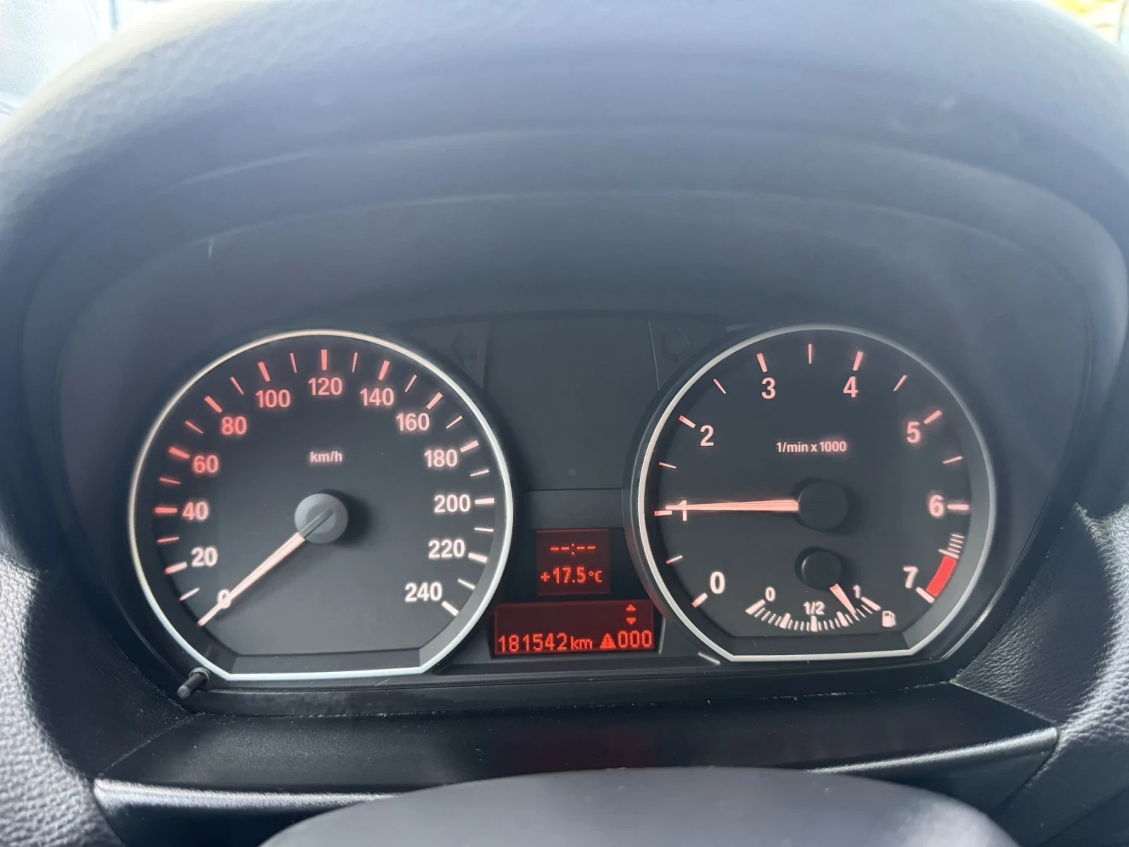 BMW 116 1.6i, снимка 14 - Автомобили и джипове - 54430975