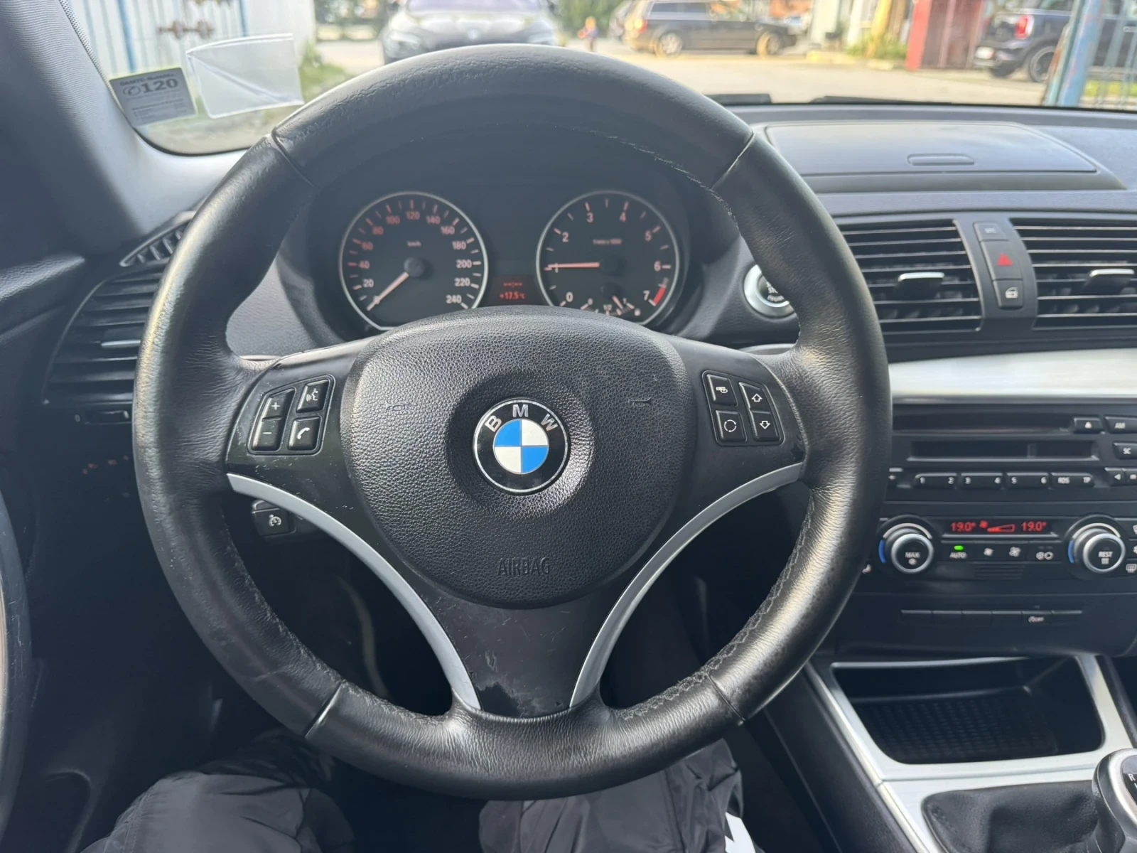 BMW 116 1.6i, снимка 12 - Автомобили и джипове - 54430975