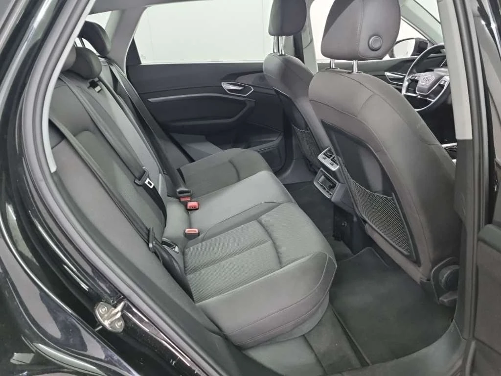 Audi E-Tron 50 - Quattro - Electric, снимка 12 - Автомобили и джипове - 54508994