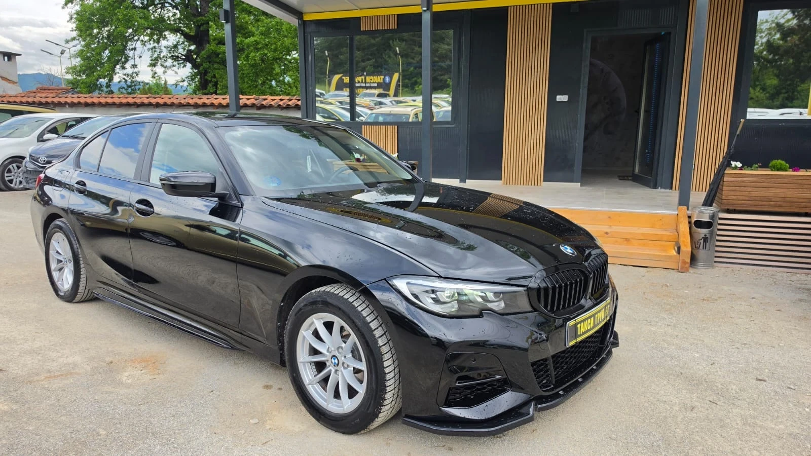 BMW 320, снимка 9 - Автомобили и джипове - 54576125