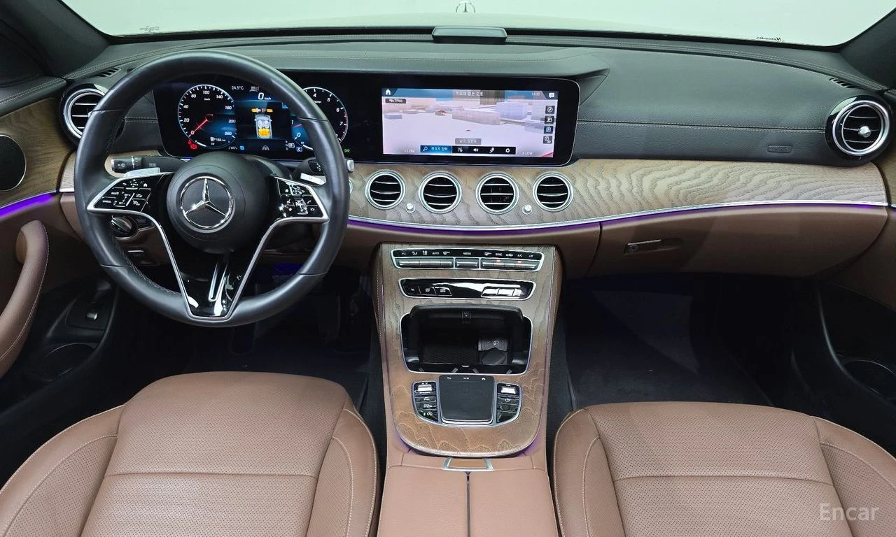 Mercedes-Benz E 250 EXECUTIVE* ПОДГРЕВ* ОБДУХВАНЕ* 360КАМЕРА* LANE* AS, снимка 6 - Автомобили и джипове - 54658105