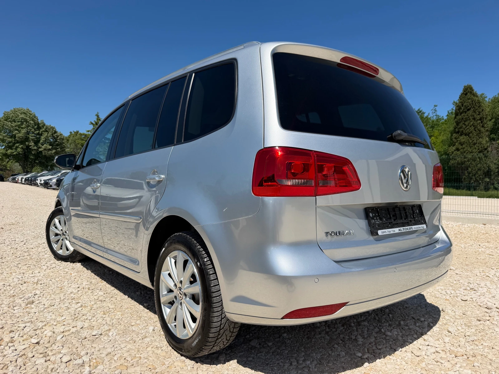 VW Touran 2.0TDI-140 HiGHLINE, снимка 4 - Автомобили и джипове - 54679290
