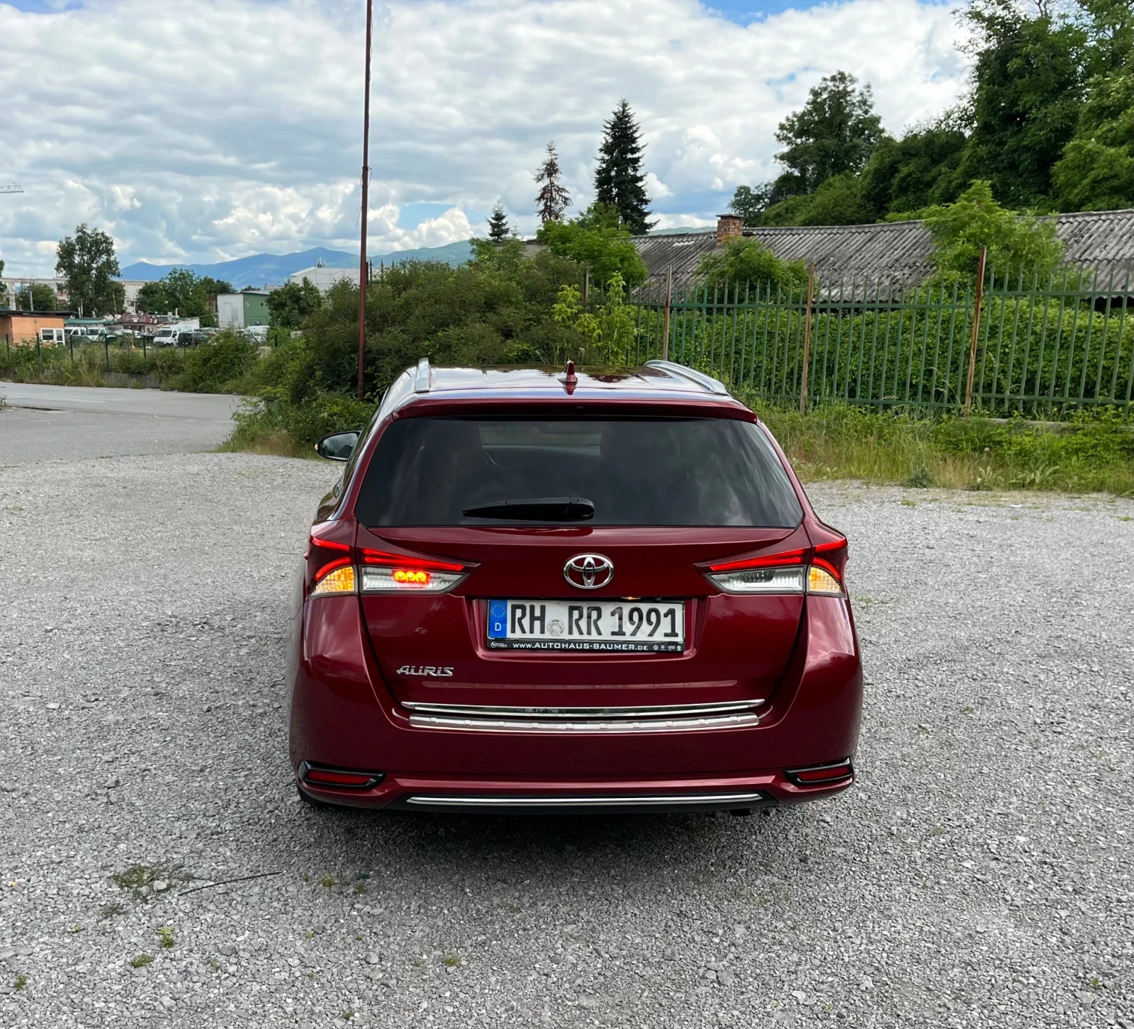 Toyota Auris 1.3TURBO/SPORT | Mobile.bg � ����������� 4