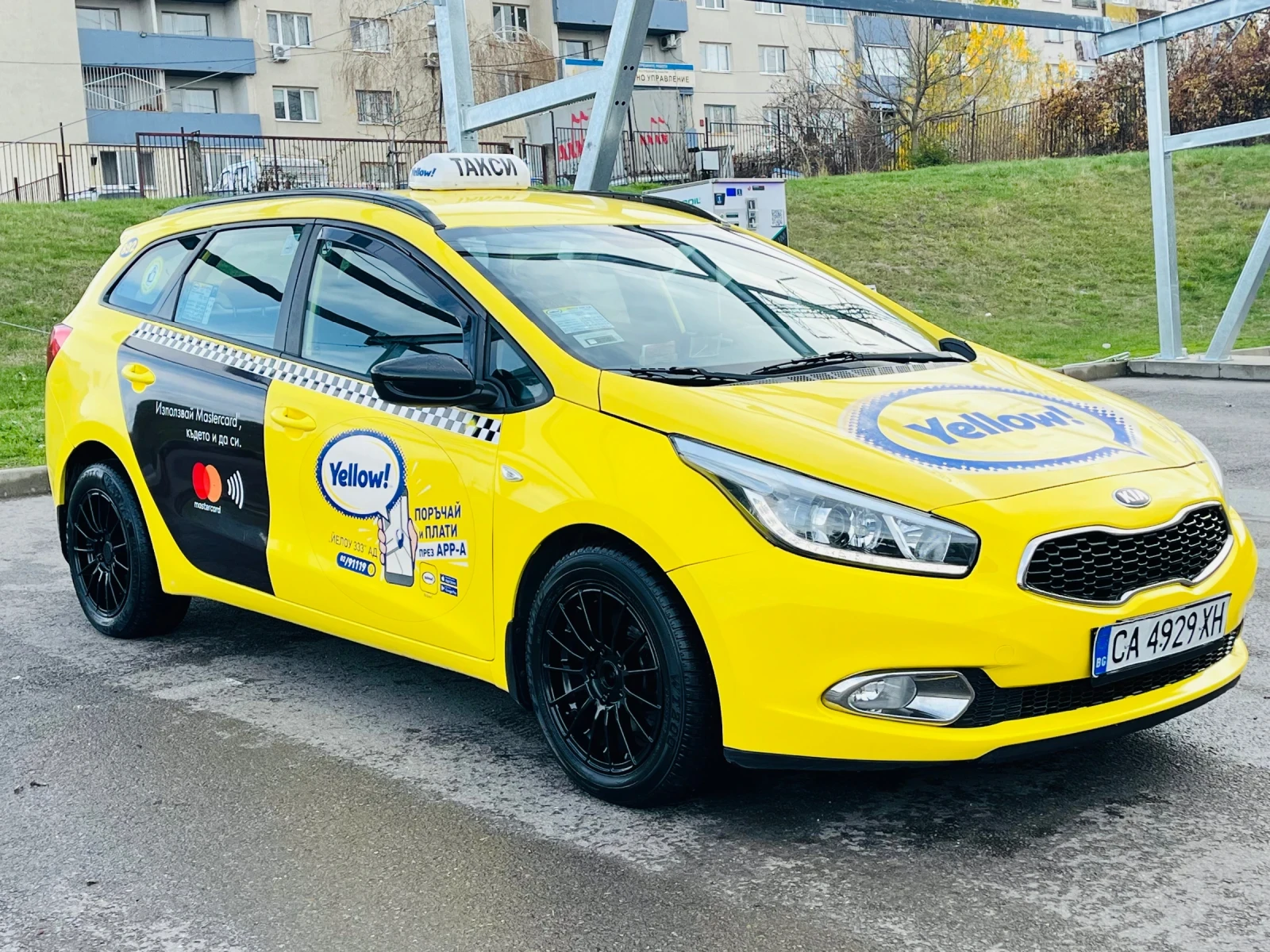 Kia Ceed 1.4/ГАЗ, снимка 7 - Автомобили и джипове - 54887476