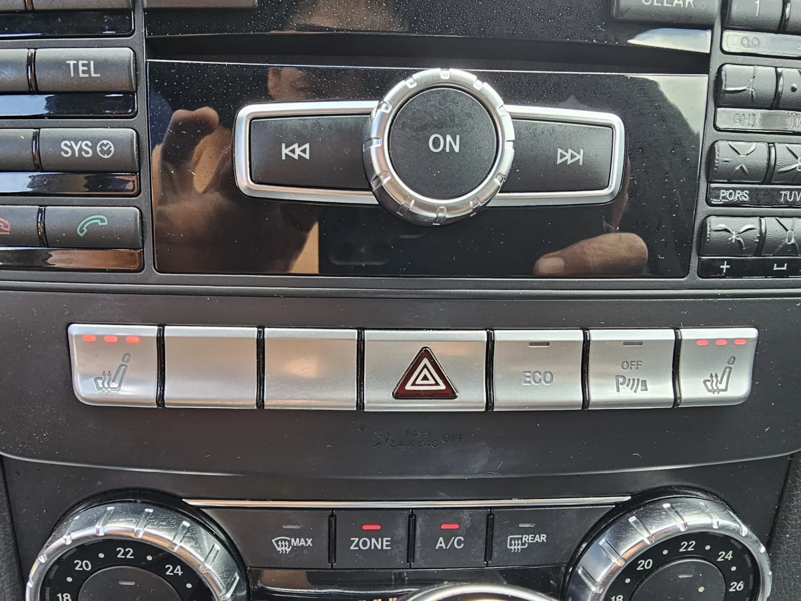 Mercedes-Benz C 180 2.2 CDI/BlueEfficiency/FULL SERVICE/ Подгрев/, снимка 15 - Автомобили и джипове - 54933878