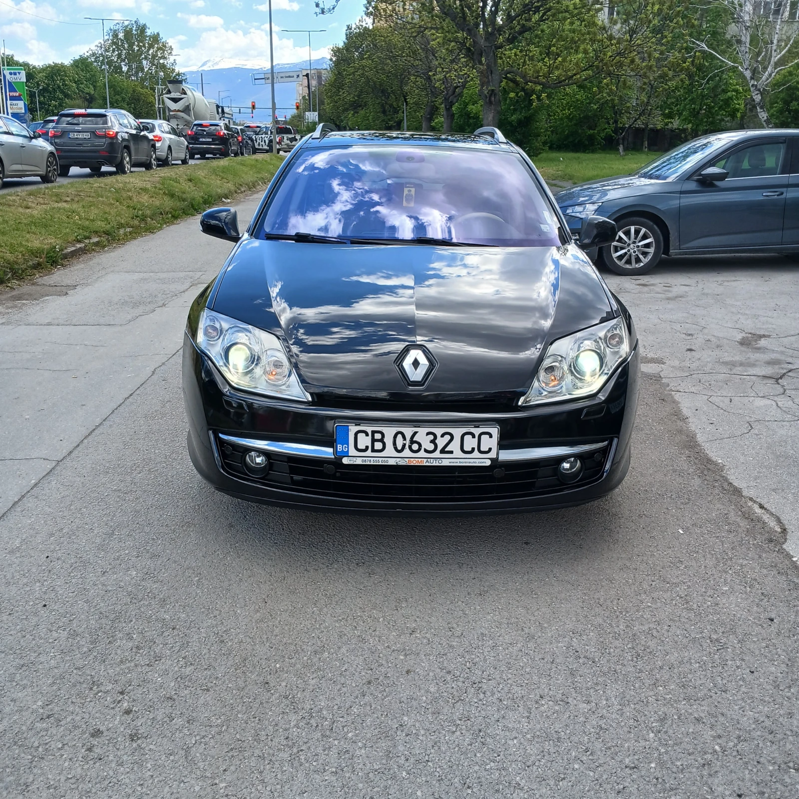 Renault Laguna АВТОМАТИК , снимка 3 - Автомобили и джипове - 54977757