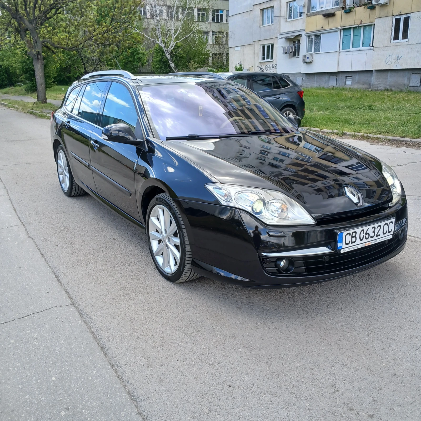 Renault Laguna АВТОМАТИК , снимка 2 - Автомобили и джипове - 54977757
