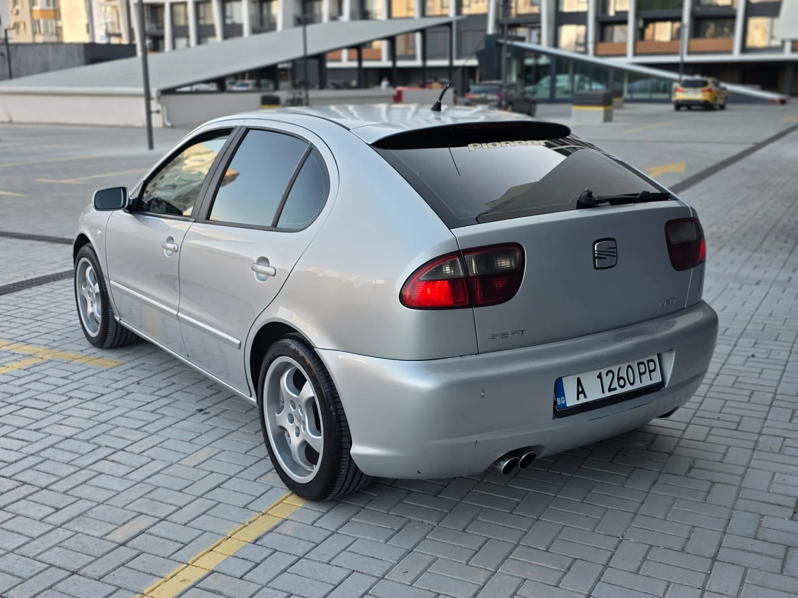 Seat Leon 1.9 TDI 110.k.c, снимка 7 - Автомобили и джипове - 55892474