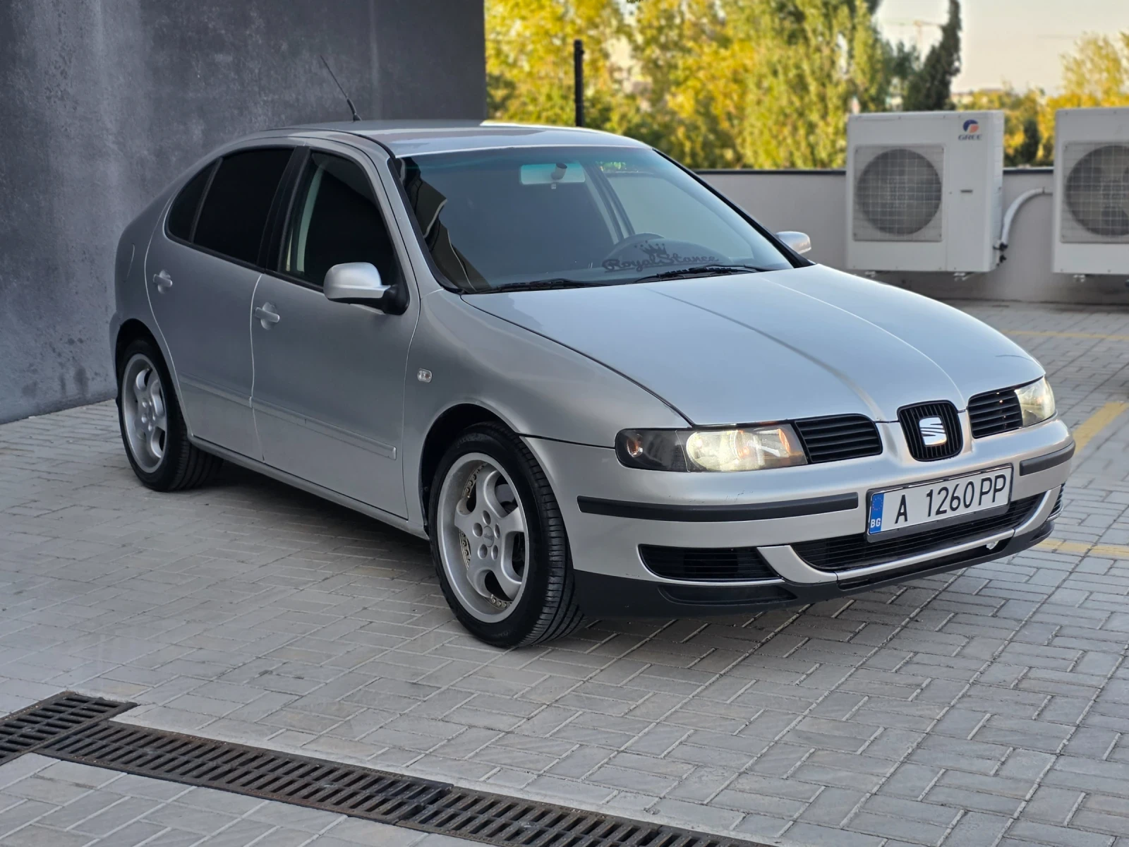 Seat Leon 1.9 TDI 110.k.c, снимка 9 - Автомобили и джипове - 55892474