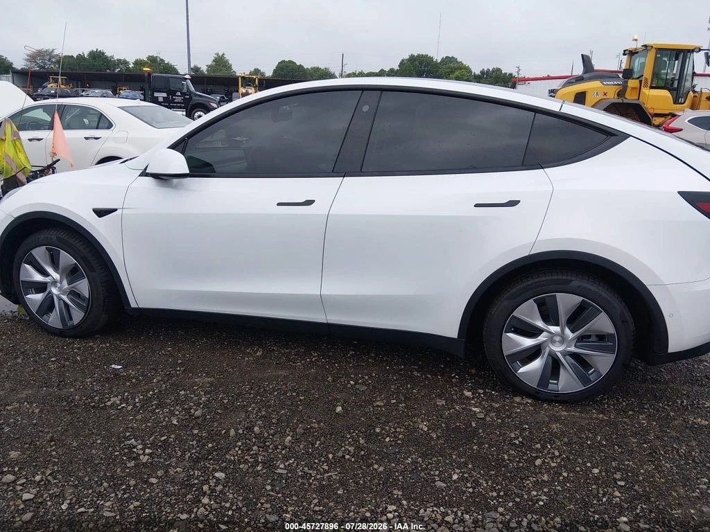 Tesla Model Y * LONG RANGE DUAL MOTOR ALL WHEEL DRIVE * CARFAX * | Mobile.bg � ����������� 4